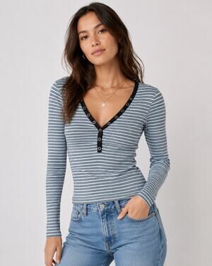 Your Favorite Light & Dark Blue Striped Grommet V-Neck Long Sleeve Top S Y2K Emo
